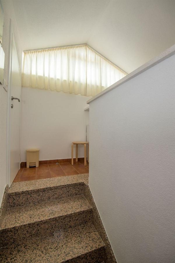 Apartments And Room Maestral Trogir Eksteriør bilde